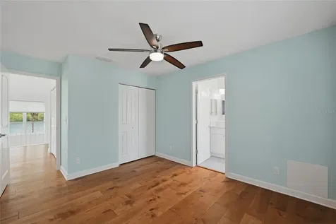 1070 Sanabel Court NE St Petersburg FL 33702