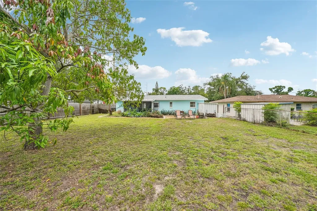 5201 11th Avenue N St Petersburg FL 33710