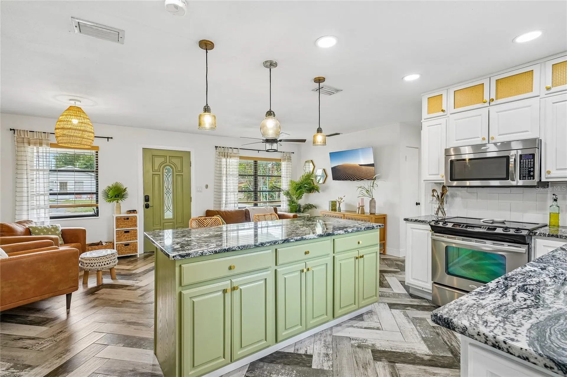 5201 11th Avenue N St Petersburg FL 33710