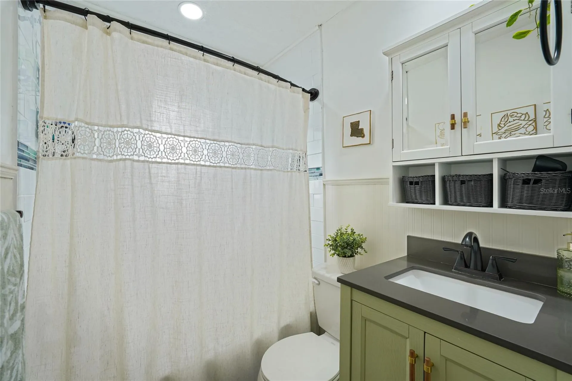 5201 11th Avenue N St Petersburg FL 33710