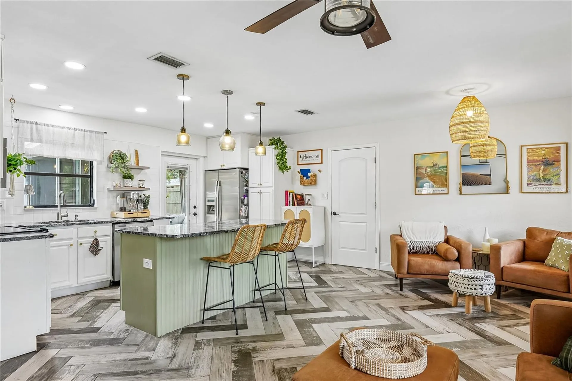5201 11th Avenue N St Petersburg FL 33710