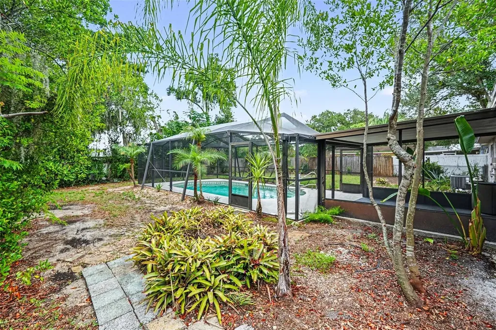 2022 Lance Court Dover FL 33527