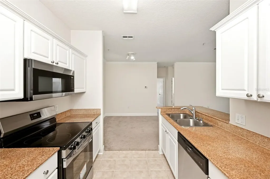 330 Southern Pecan Circle Winter Garden FL 34787