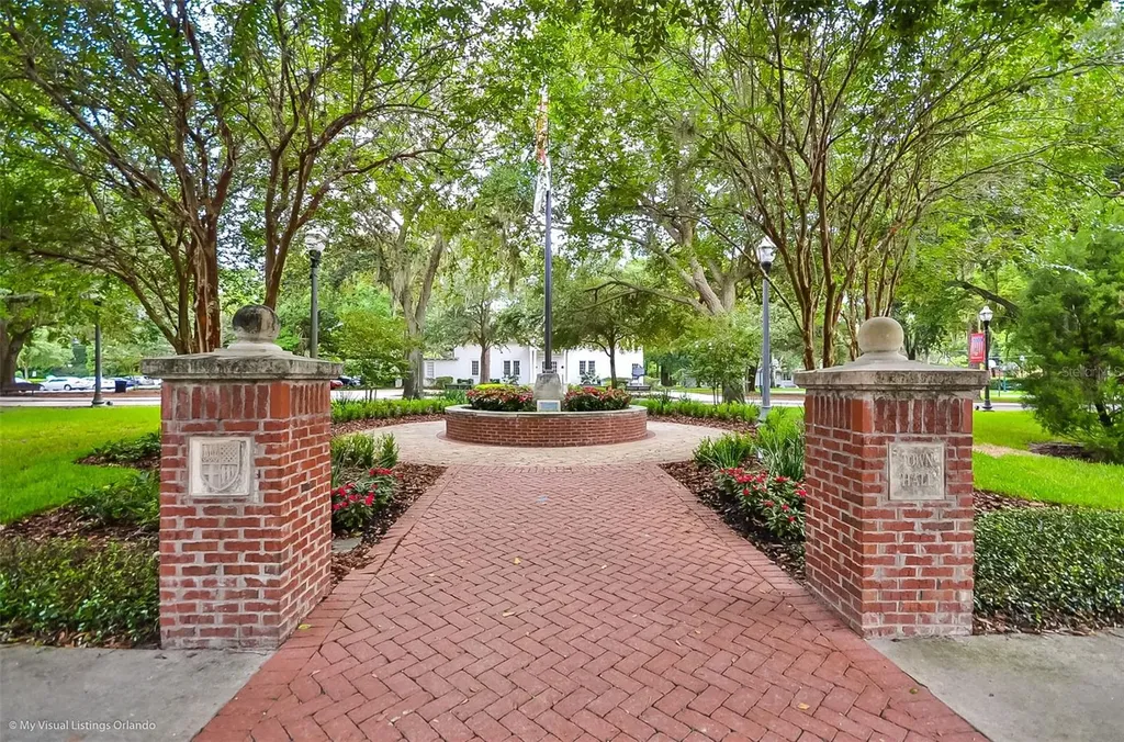 330 Southern Pecan Circle Winter Garden FL 34787