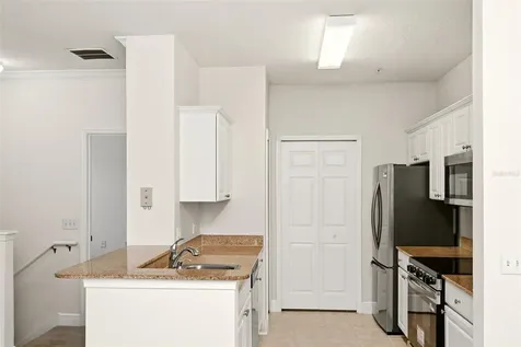 330 Southern Pecan Circle Winter Garden FL 34787