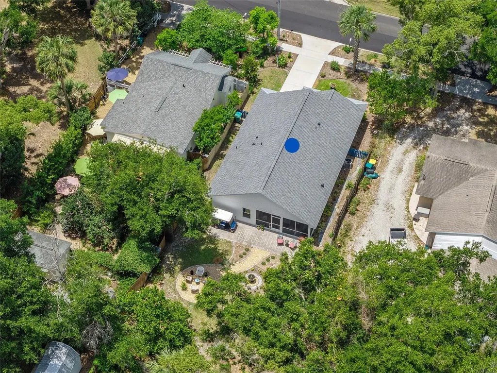 964 N Grandview Street Mount Dora FL 32757
