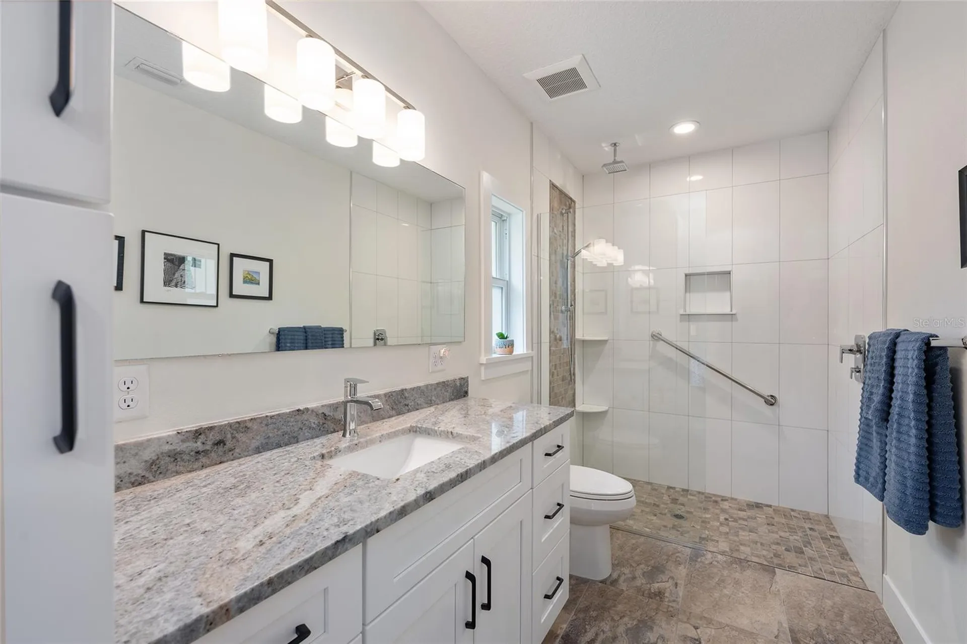 964 N Grandview Street Mount Dora FL 32757