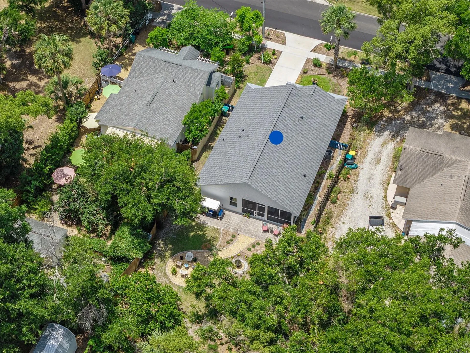 964 N Grandview Street Mount Dora FL 32757
