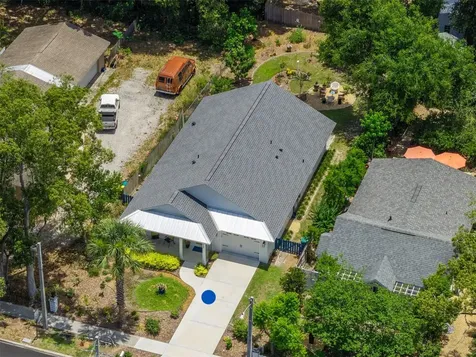 964 N Grandview Street Mount Dora FL 32757