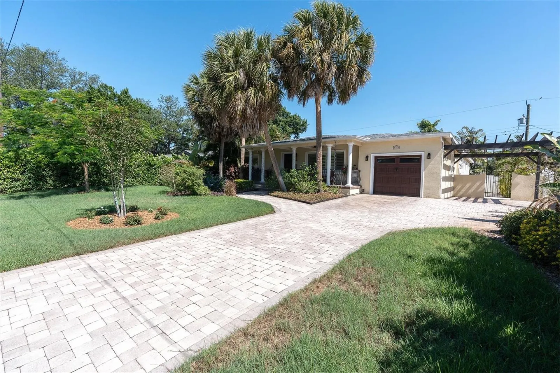 6145 2nd Avenue N St Petersburg FL 33710