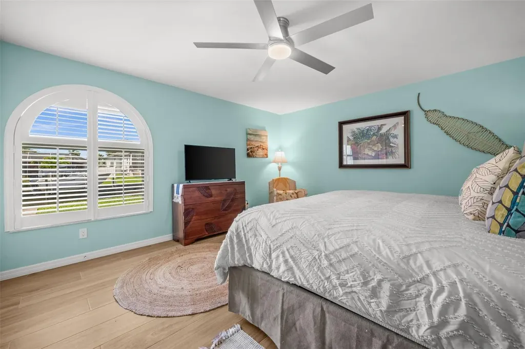 1432 Venetian Court Cape Coral FL 33904