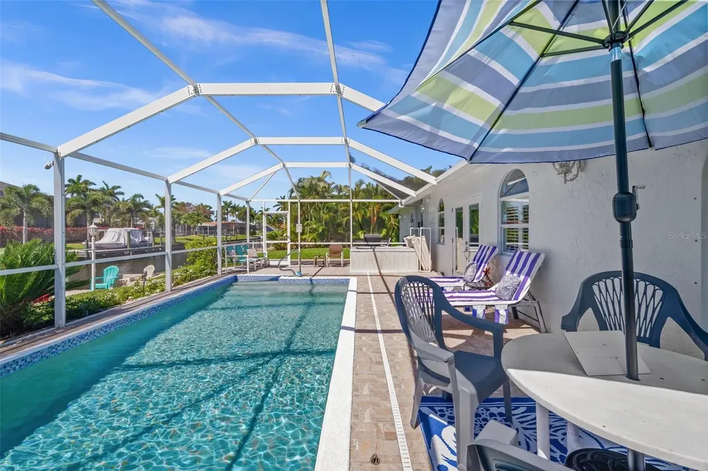 1432 Venetian Court Cape Coral FL 33904