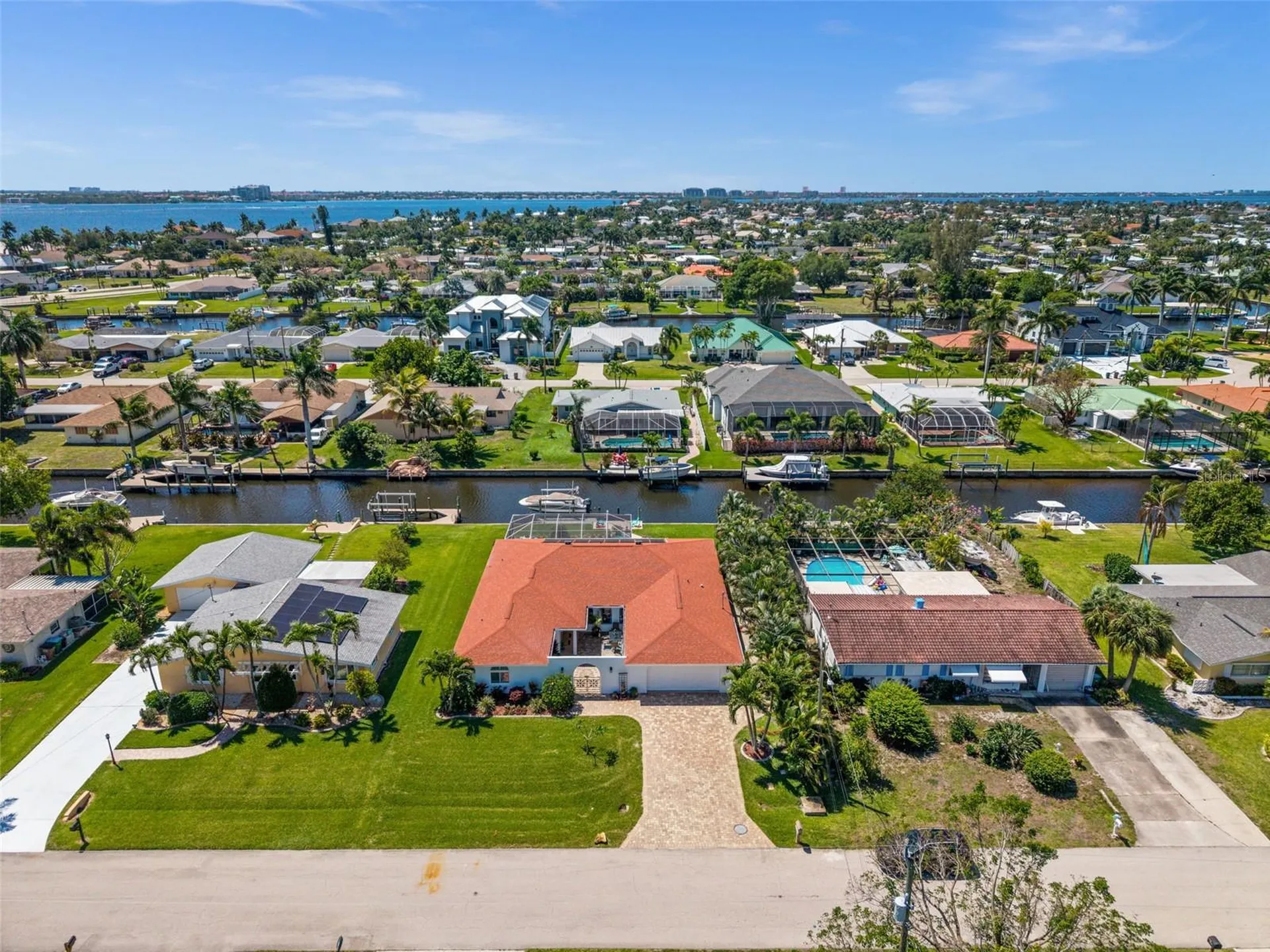 1432 Venetian Court Cape Coral FL 33904