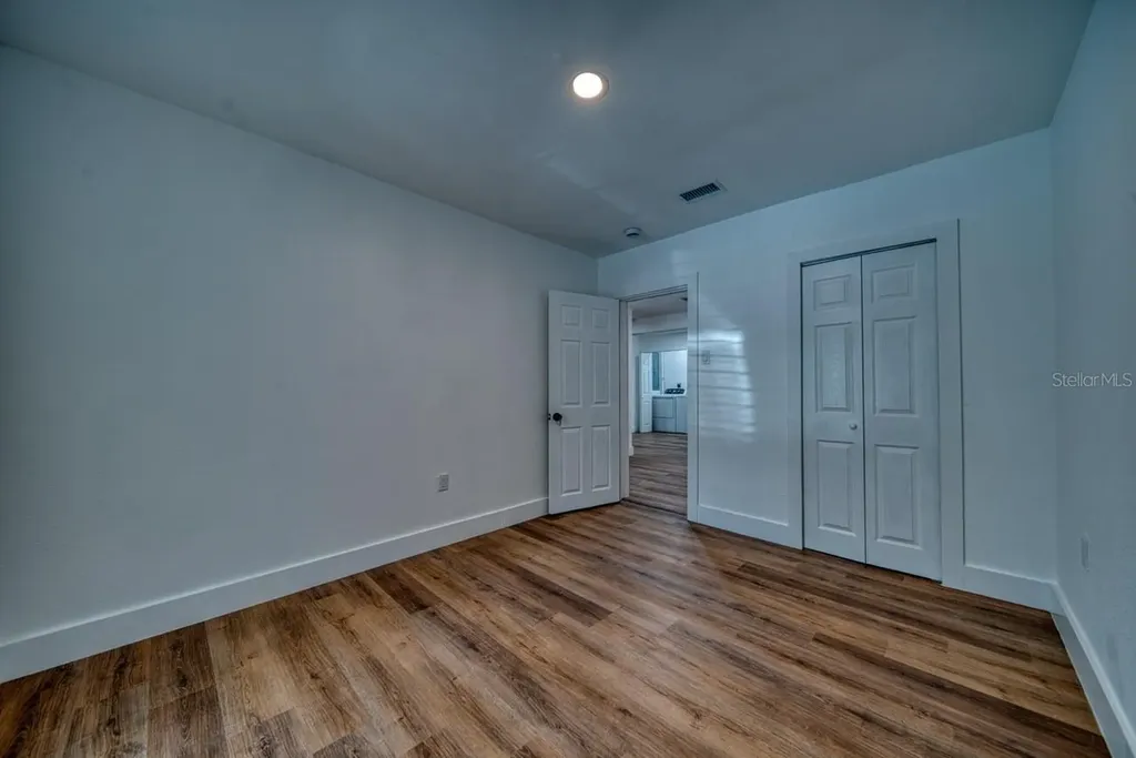 5405 Old Cheney Highway Orlando FL 32807