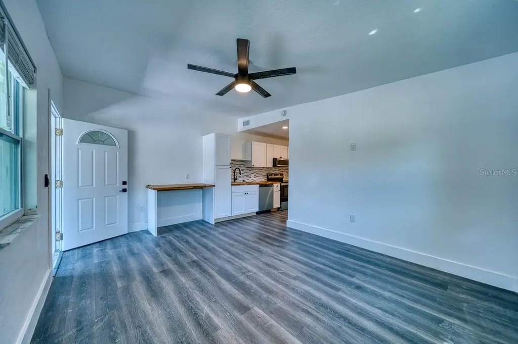 5405 Old Cheney Highway Orlando FL 32807