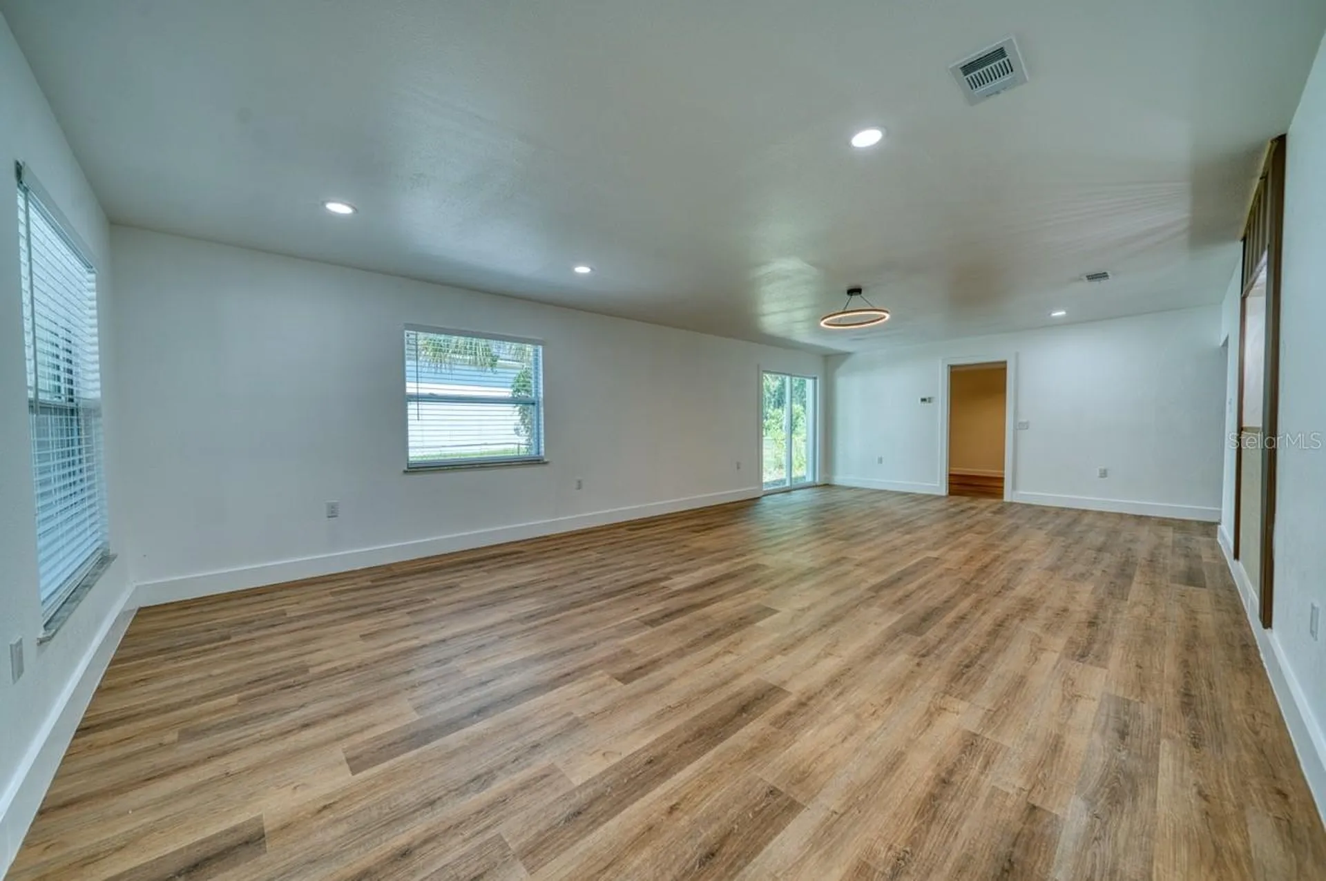 5405 Old Cheney Highway Orlando FL 32807