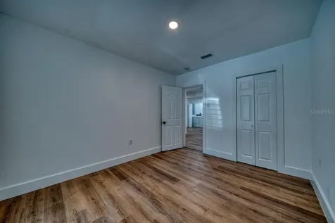 5405 Old Cheney Highway Orlando FL 32807