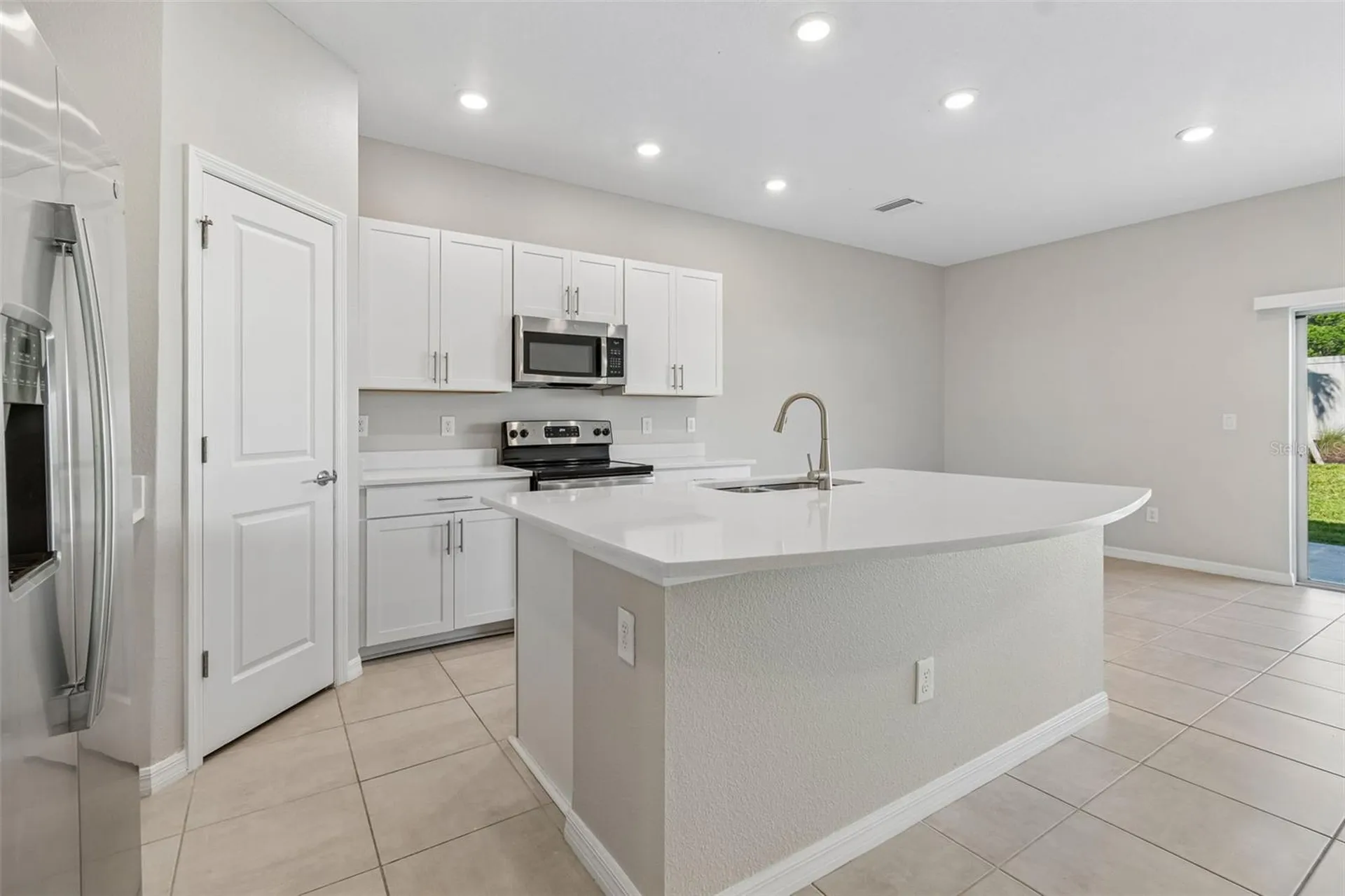 2470 Paravane Way Wesley Chapel FL 33543