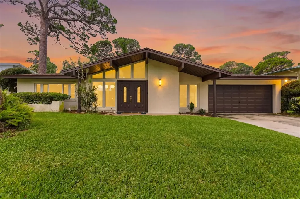 14212 84th Terrace Seminole FL 33776