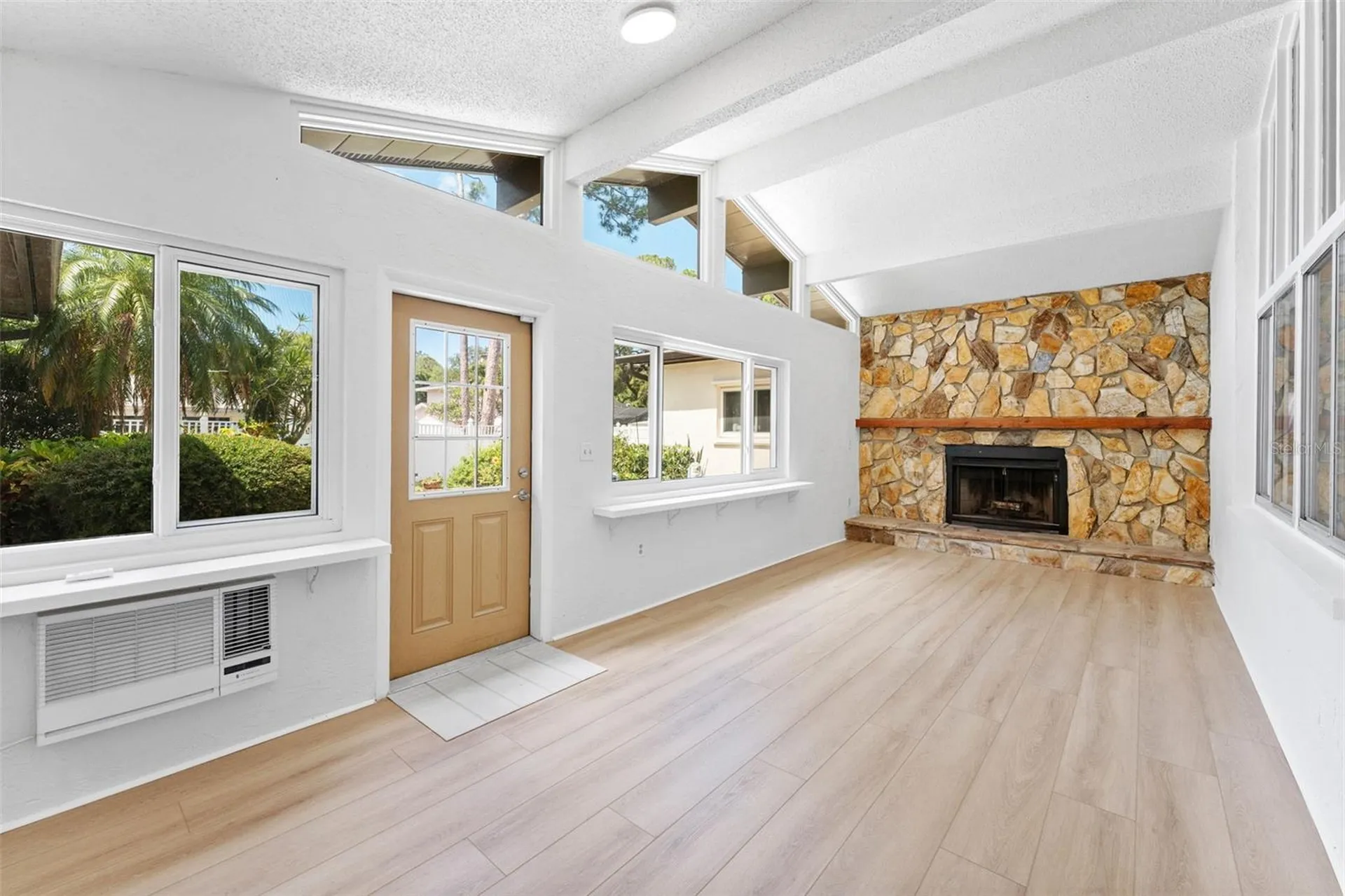 14212 84th Terrace Seminole FL 33776