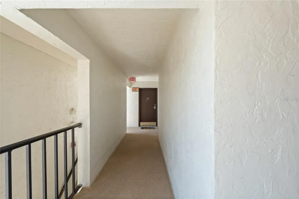 2746 Orchid Oaks Drive Sarasota FL 34239