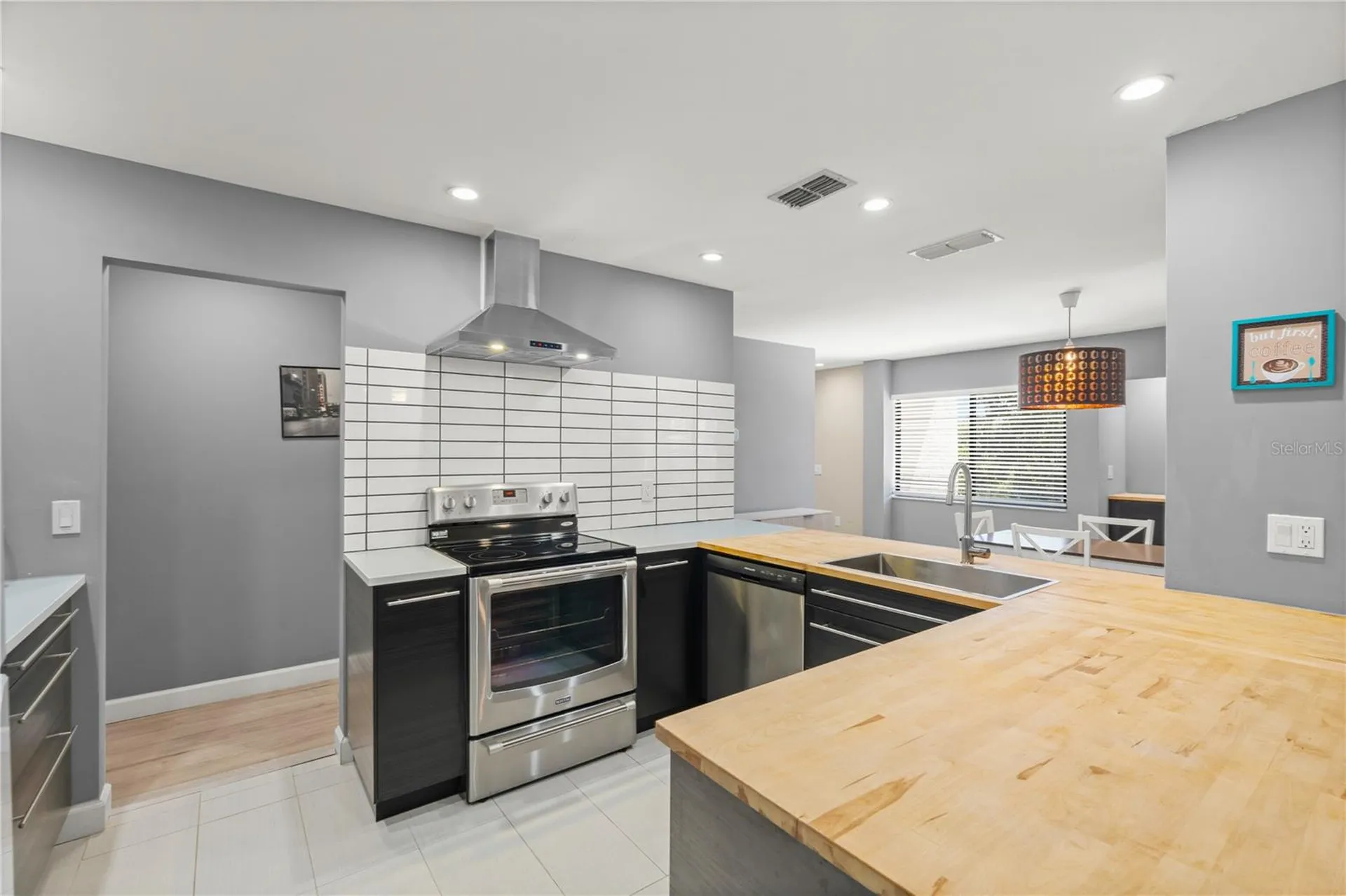 2746 Orchid Oaks Drive Sarasota FL 34239