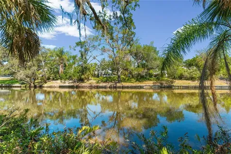 2746 Orchid Oaks Drive Sarasota FL 34239