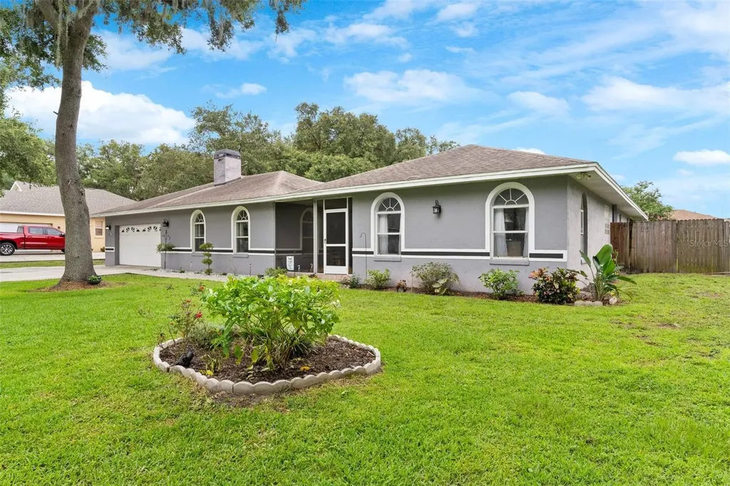 2010 Deerbrook Drive Lakeland FL 33811