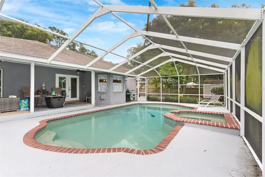 2010 Deerbrook Drive Lakeland FL 33811