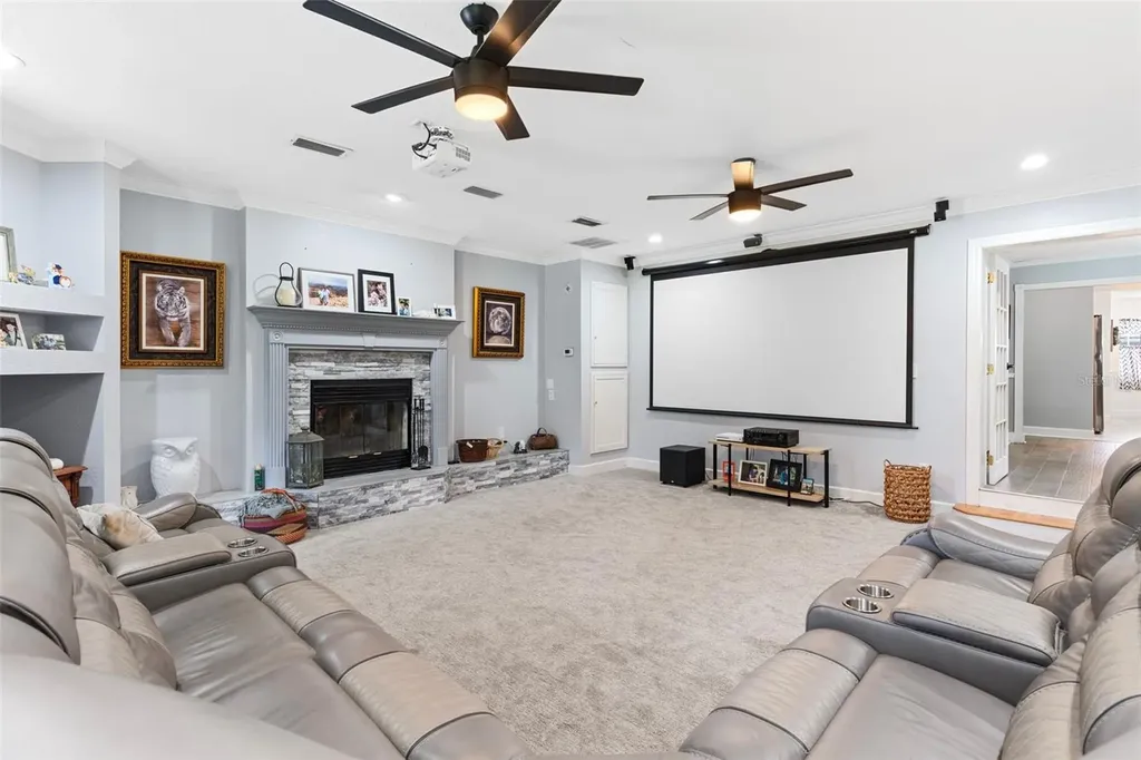 2010 Deerbrook Drive Lakeland FL 33811