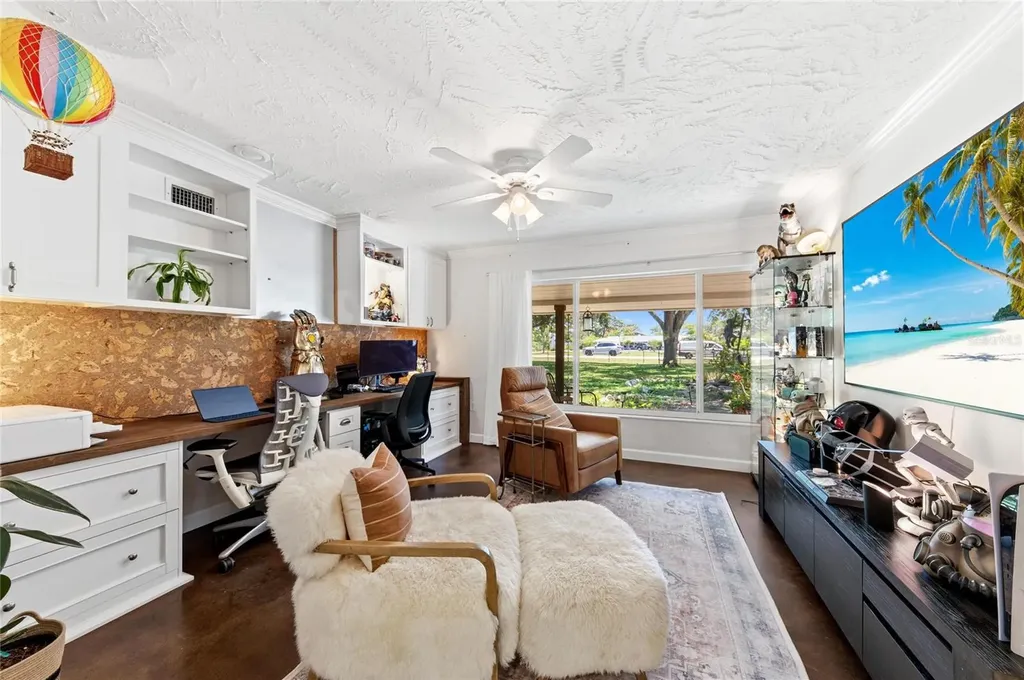 2515 49th Street Sarasota FL 34234