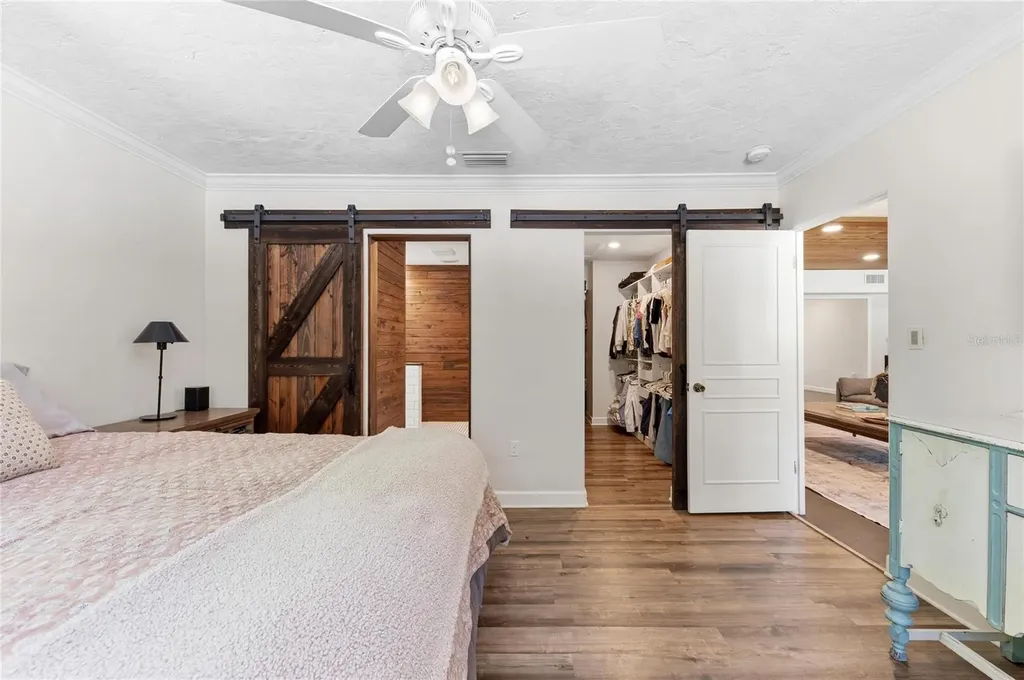 2515 49th Street Sarasota FL 34234