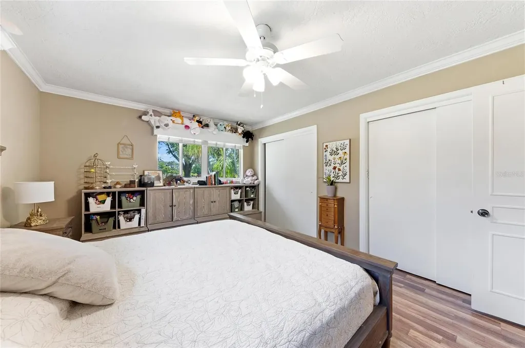 2515 49th Street Sarasota FL 34234