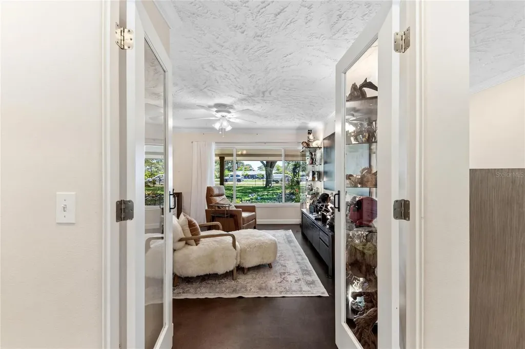 2515 49th Street Sarasota FL 34234