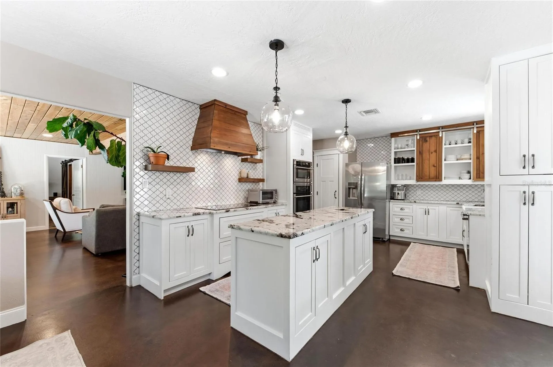 2515 49th Street Sarasota FL 34234