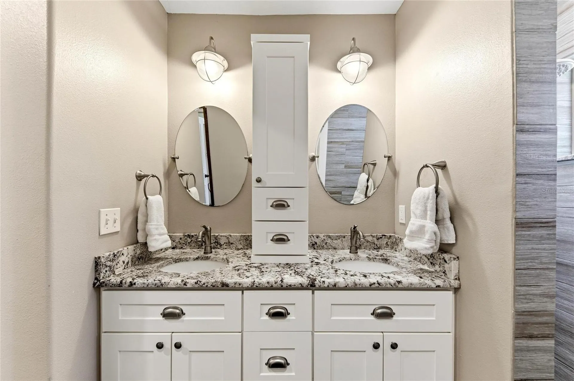 2515 49th Street Sarasota FL 34234