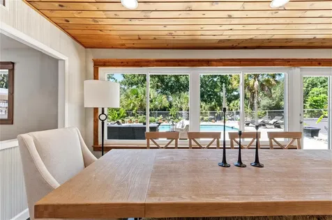 2515 49th Street Sarasota FL 34234