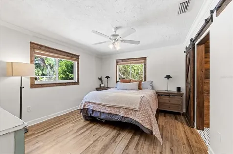 2515 49th Street Sarasota FL 34234