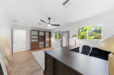 2515 49th Street Sarasota FL 34234