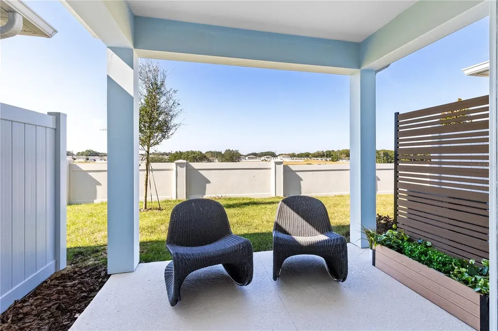 4296 Chester Springs Boulevard Davenport FL 33837