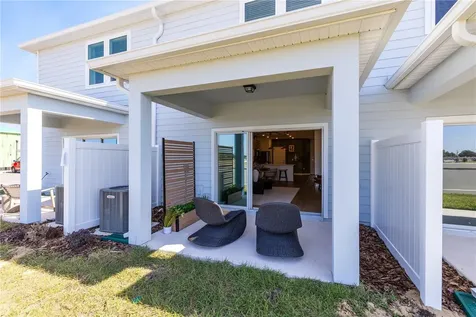 4296 Chester Springs Boulevard Davenport FL 33837