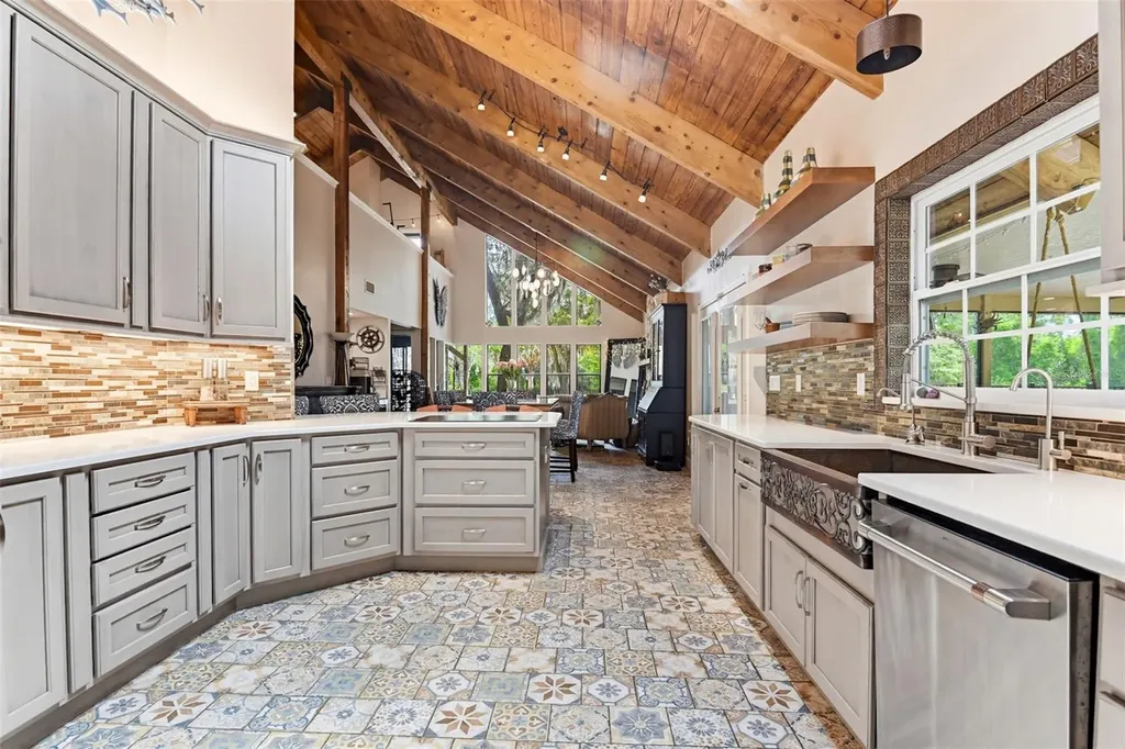 1851 Maytown Road Oak Hill FL 32759