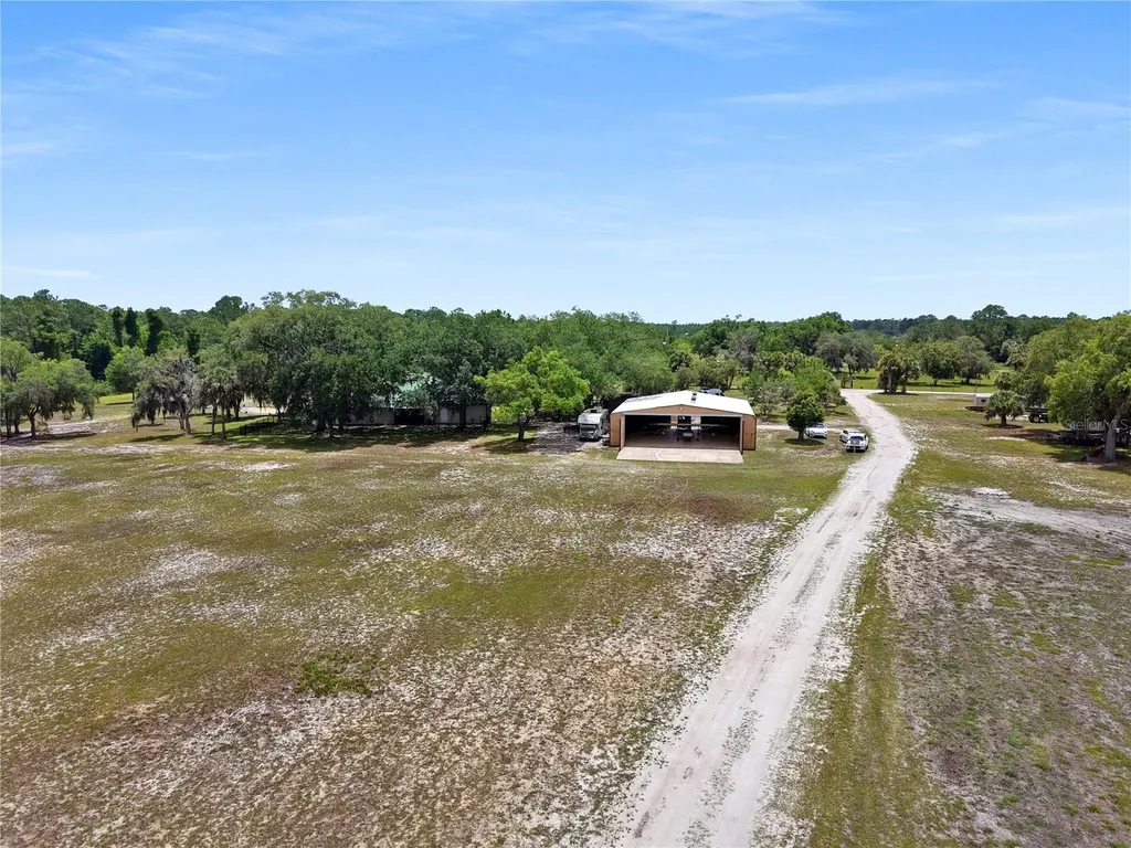 1851 Maytown Road Oak Hill FL 32759