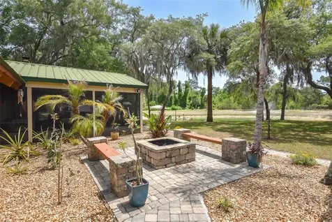 1851 Maytown Road Oak Hill FL 32759