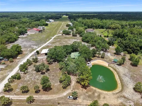 1851 Maytown Road Oak Hill FL 32759