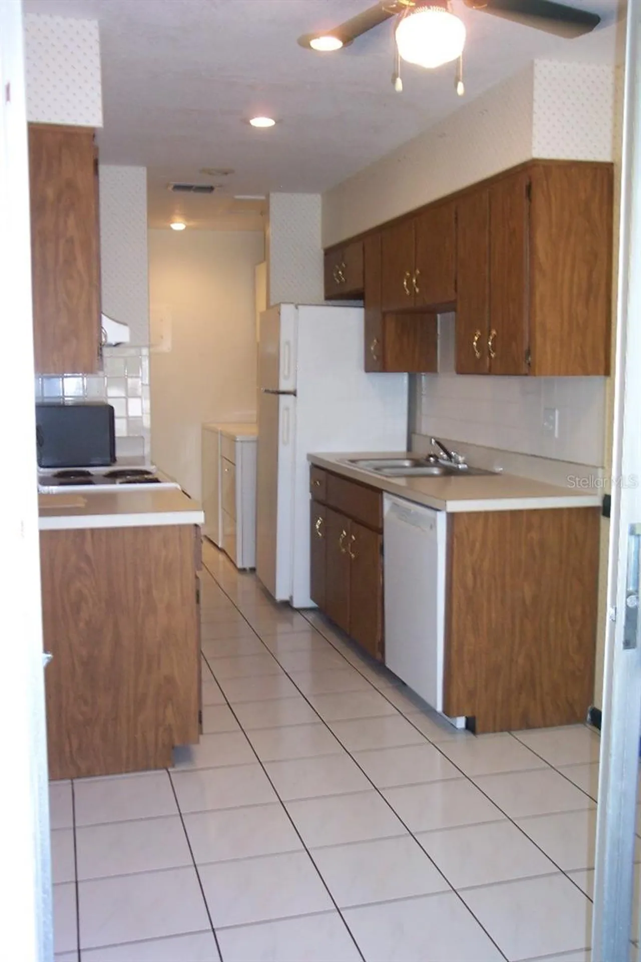 2786 Curry Ford Road Orlando FL 32806
