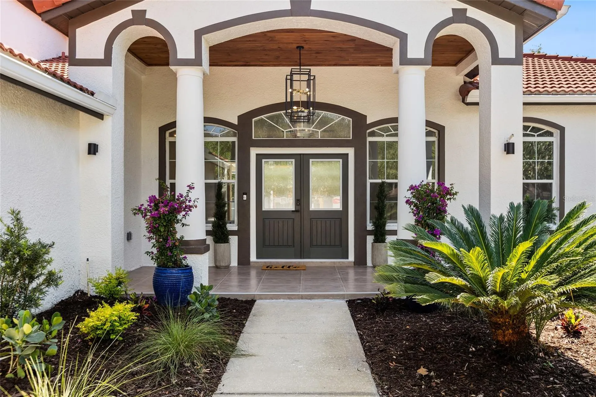 1534 E Lake Woodlands Parkway Oldsmar FL 34677