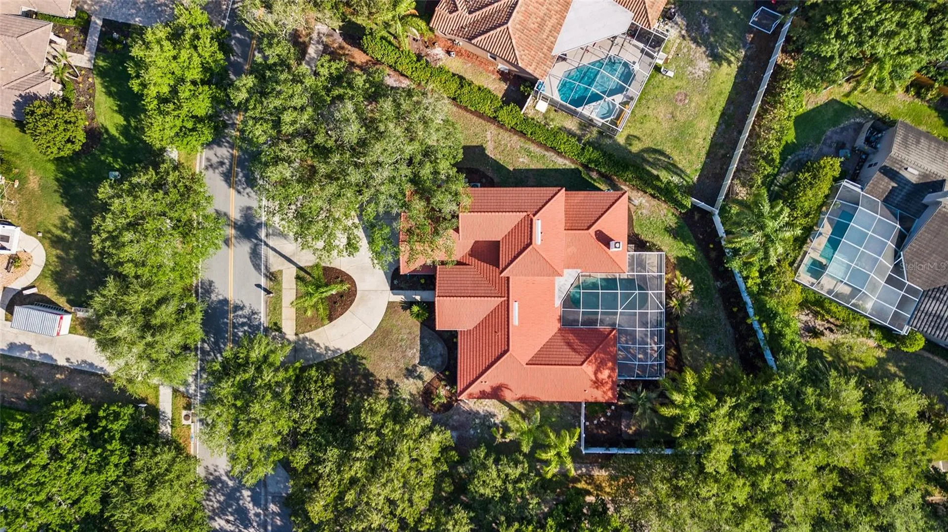 1534 E Lake Woodlands Parkway Oldsmar FL 34677