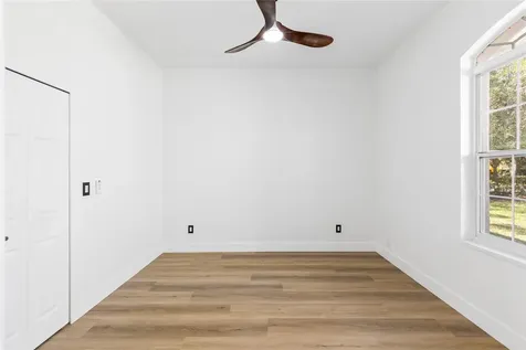 1534 E Lake Woodlands Parkway Oldsmar FL 34677