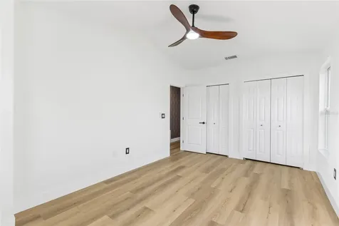 1534 E Lake Woodlands Parkway Oldsmar FL 34677